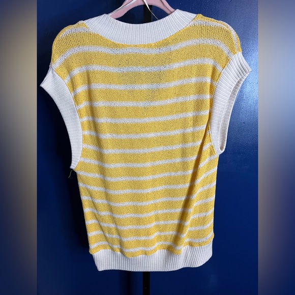 NWT Zara Striped Yellow & White Sweater Vest Size Small - Picture 3 of 3